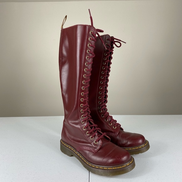 dr martens burgundy boots